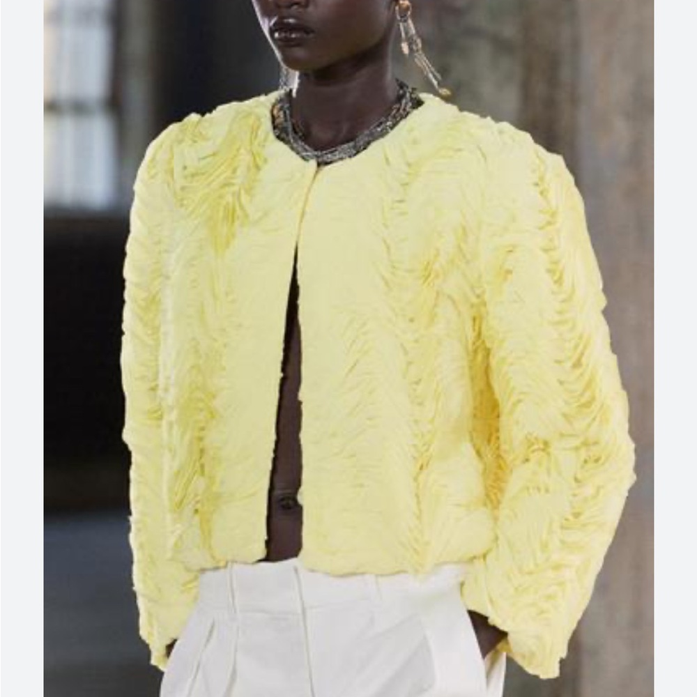 Zara NWT textured jacket with ruffles yellow 3920/273
